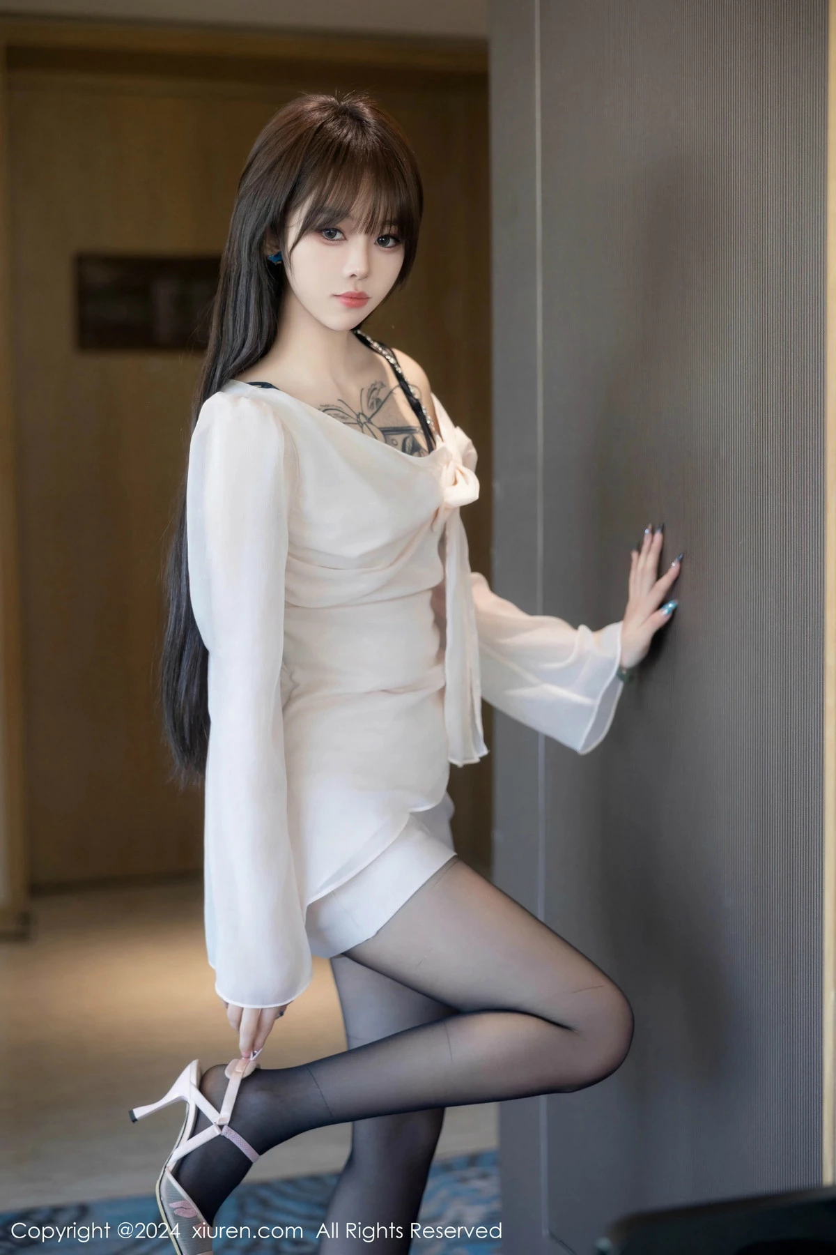 [XiuRen秀人网]第8591期奶瓶写真-秀人集