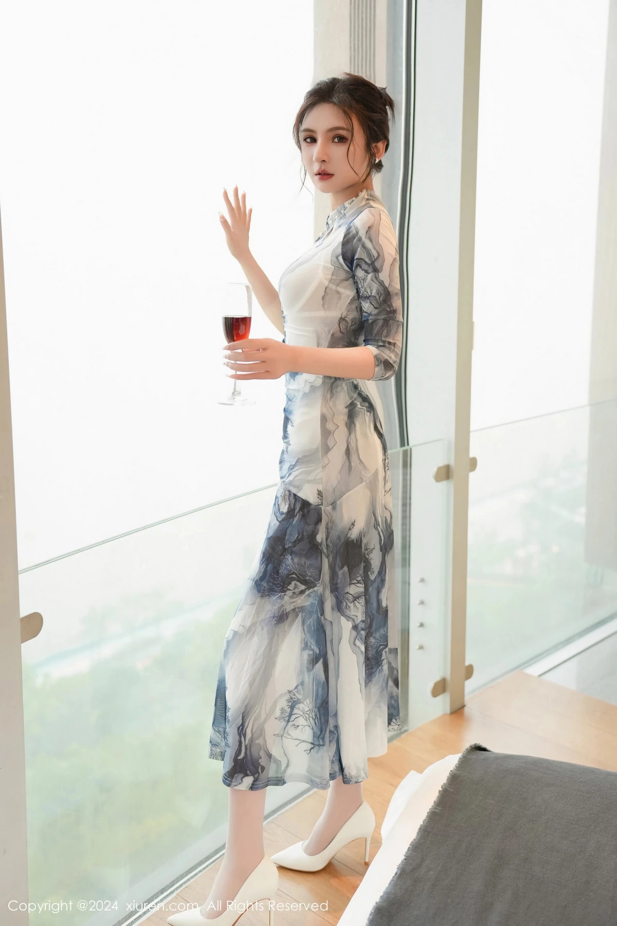 图片[2]-[XiuRen秀人网]第8587期尹菲写真-秀人集