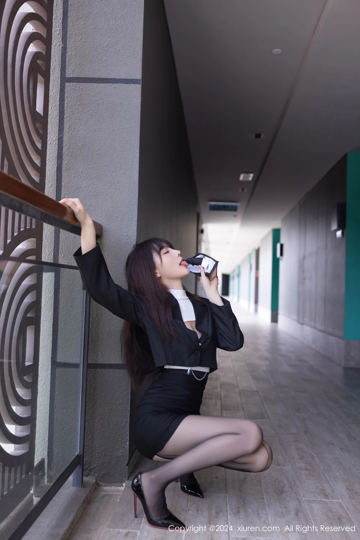 图片[4]-[XiuRen秀人网]第8627期陆萱萱写真-秀人集