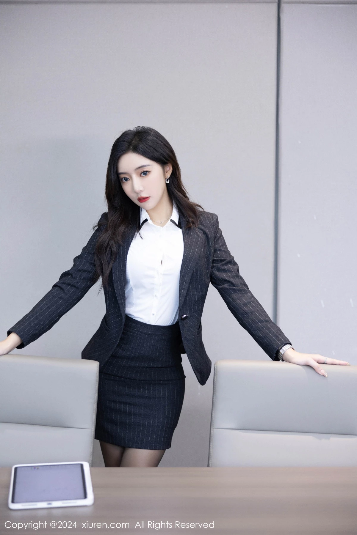 图片[13]-[XiuRen秀人网]第8656期王馨瑶写真-秀人集