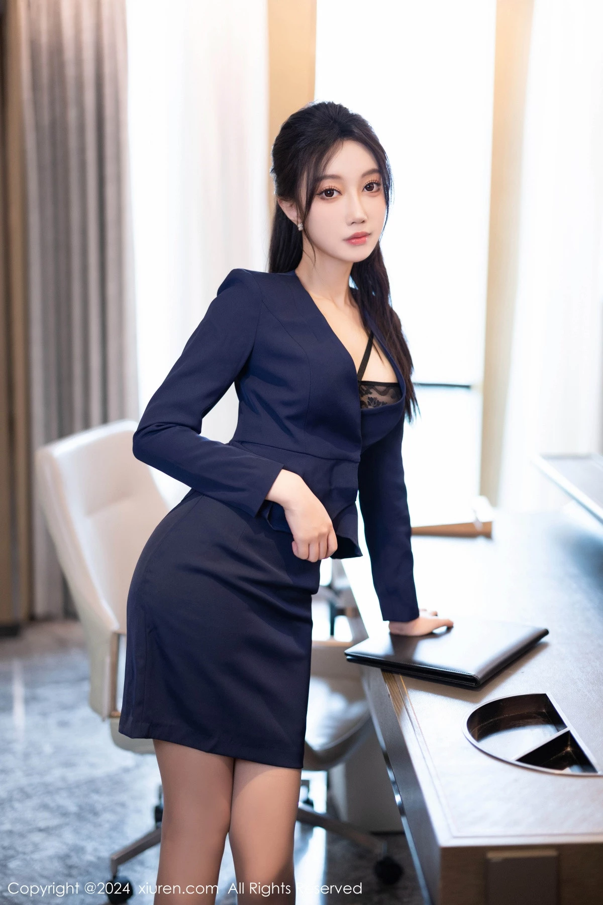 图片[12]-[XiuRen秀人网]第8669期玥儿玥写真-秀人集