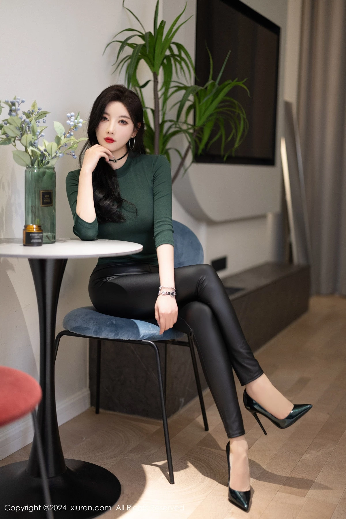 [XiuRen秀人网]第8707期杨晨晨写真-秀人集