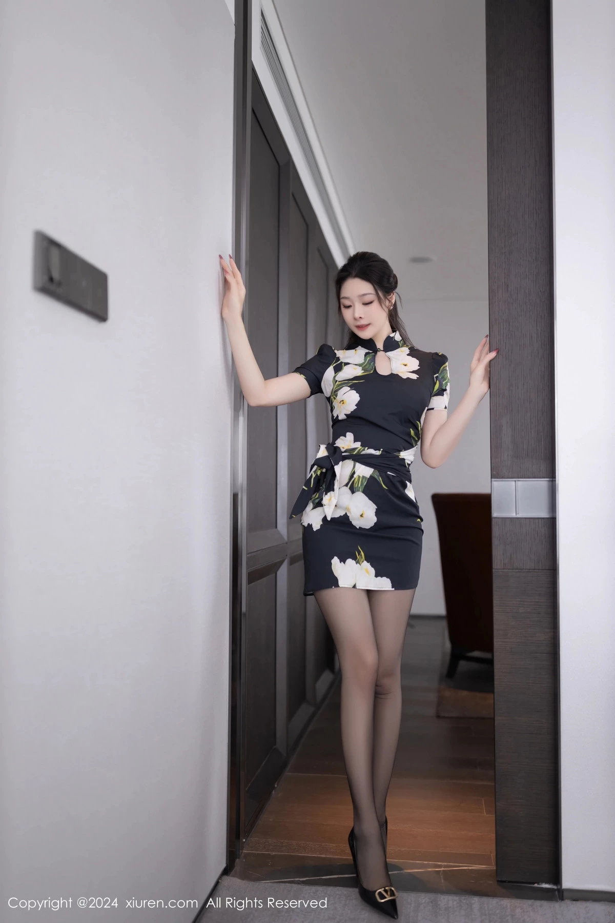 图片[2]-[XiuRen秀人网]第8768期小逗逗写真-秀人集