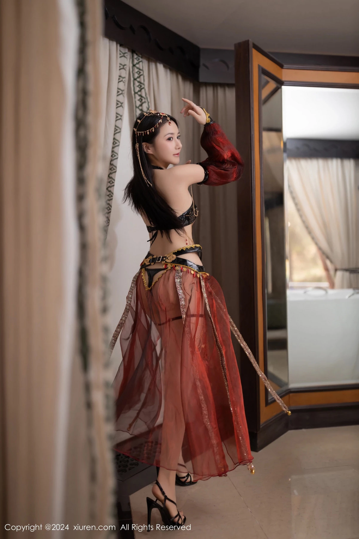 图片[4]-[XiuRen秀人网]第8778期鱼子酱写真-秀人集