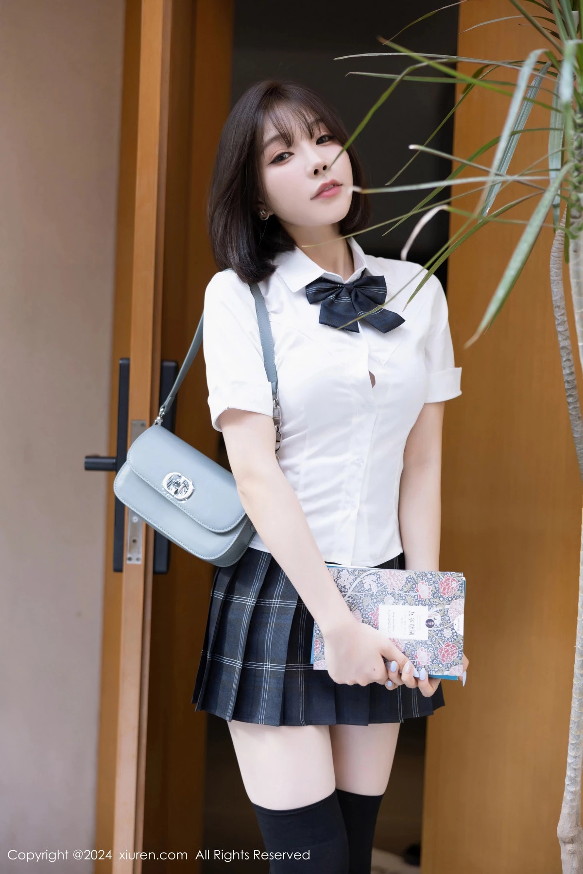 图片[8]-[XiuRen秀人网]第8785期徐莉芝写真-秀人集