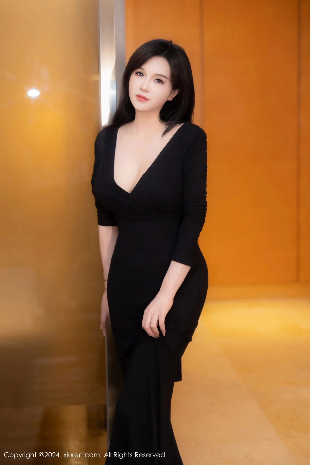 图片[5]-[XiuRen秀人网]第8787期水水姐写真-秀人集