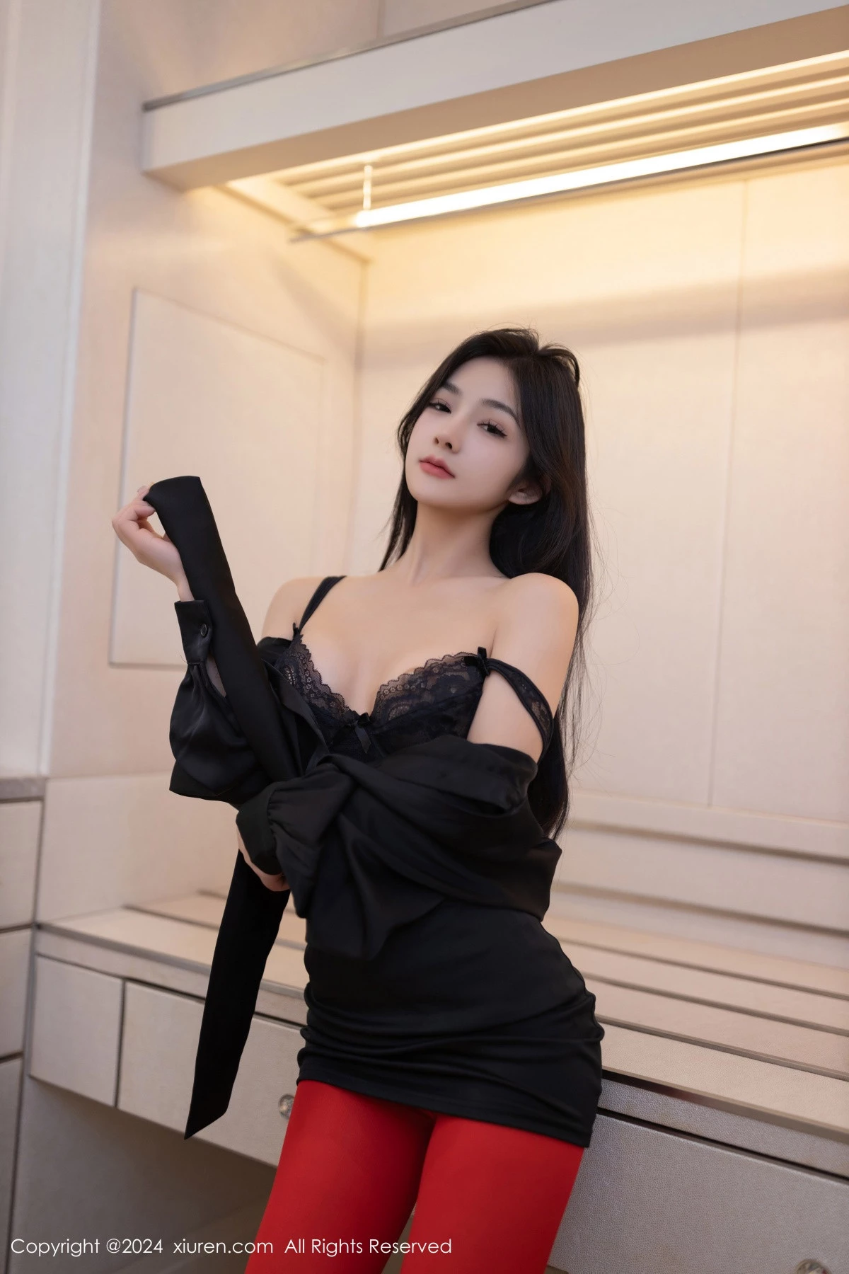 图片[12]-[XiuRen秀人网]第8801期谭小灵写真-秀人集