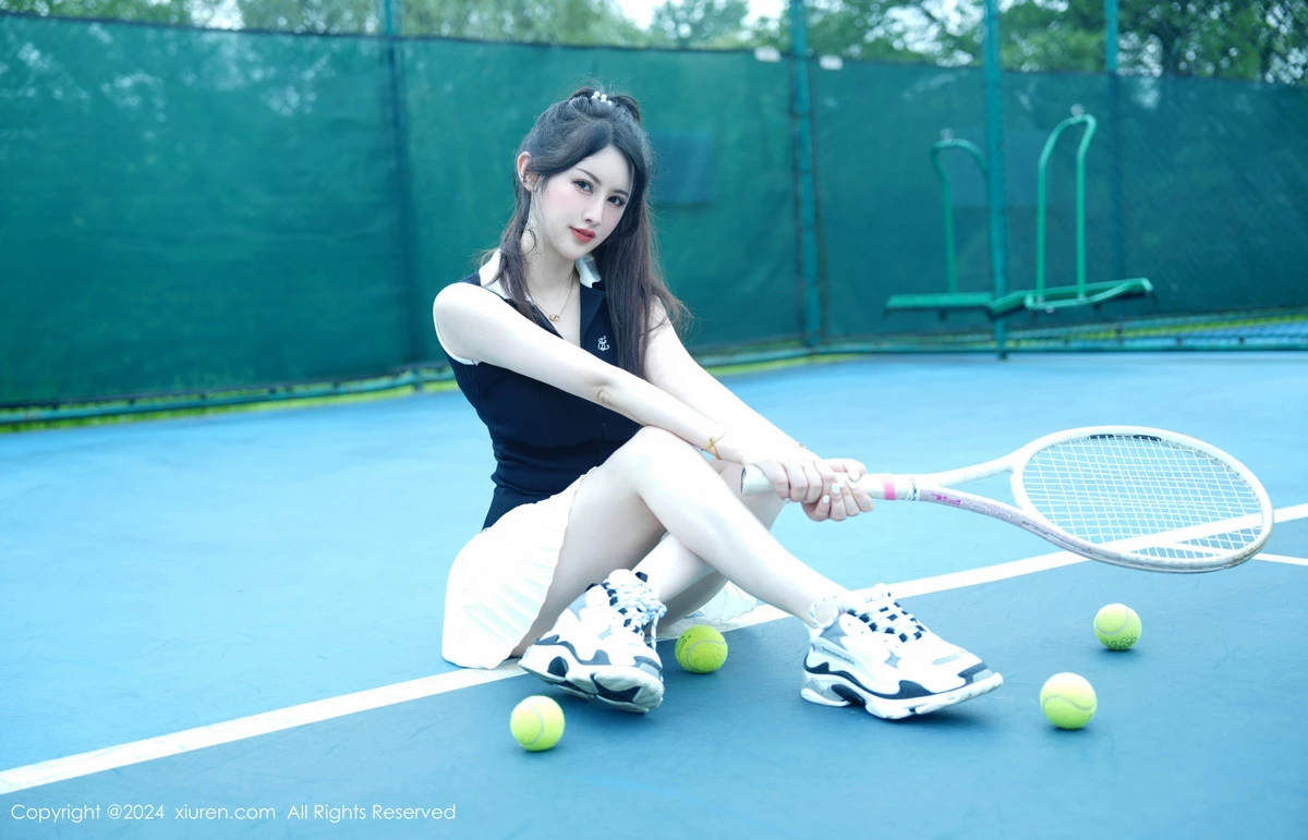 图片[2]-[XiuRen秀人网]第8821期诗诗写真-秀人集