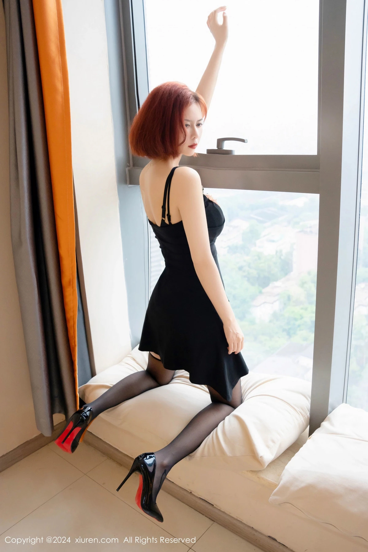 图片[14]-[XiuRen秀人网]第8827期白芷写真-秀人集