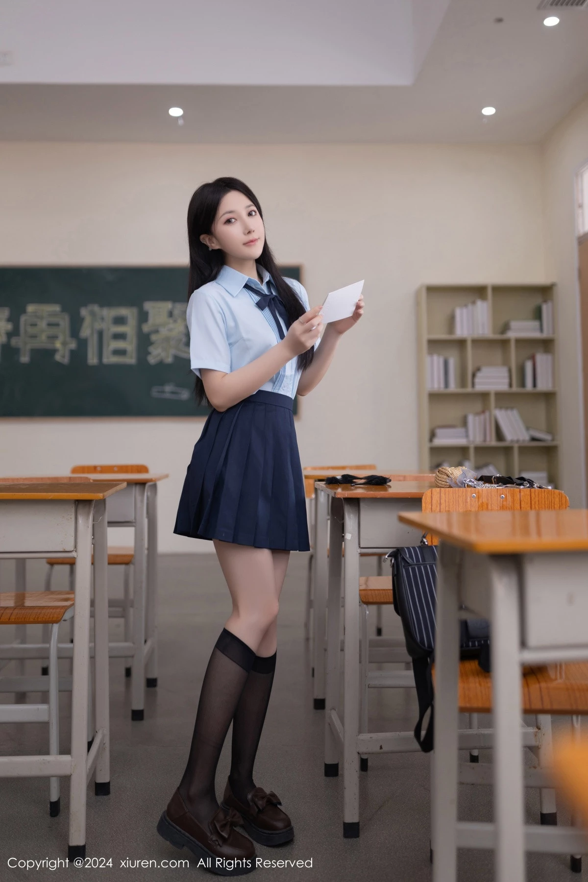 图片[4]-[XiuRen秀人网]第8854期鱼子酱写真-秀人集