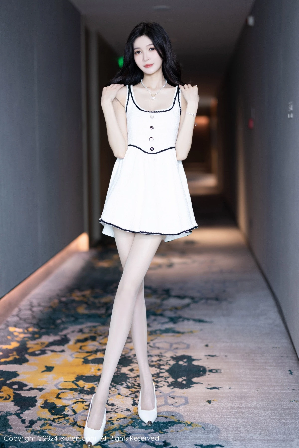 图片[2]-[XiuRen秀人网]第8861期程程程写真-秀人集