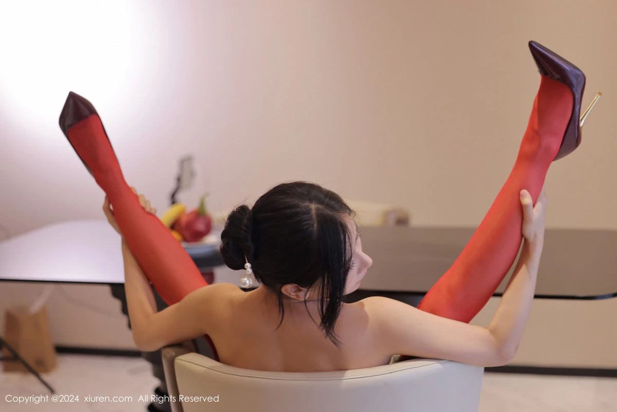 图片[77]-[XiuRen秀人网]第8871期尹甜甜写真-秀人集