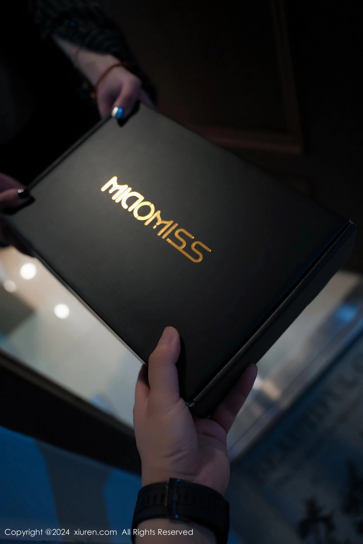 图片[6]-[XiuRen秀人网]第8728期柚柚写真-秀人集