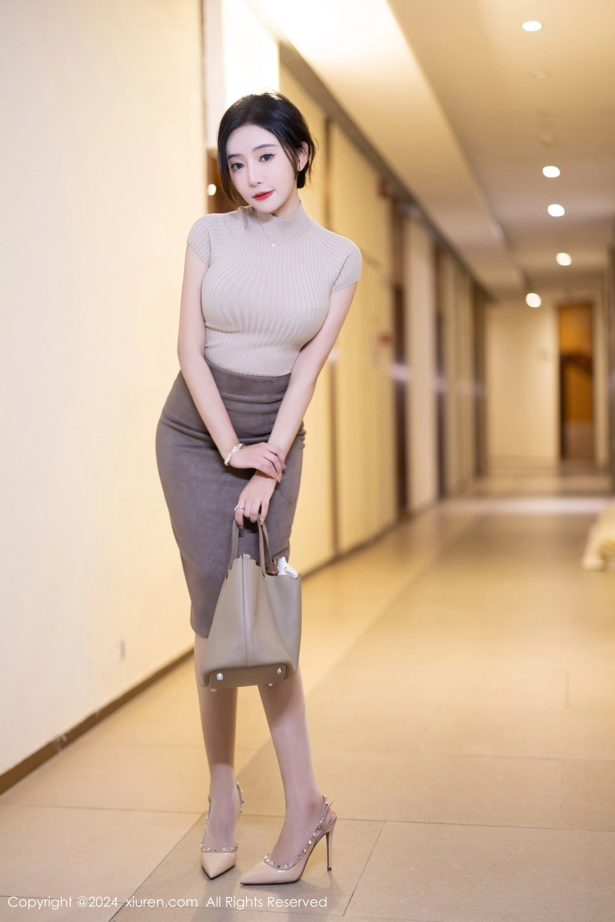 图片[17]-[XiuRen秀人网]第8741期王馨瑶写真-秀人集