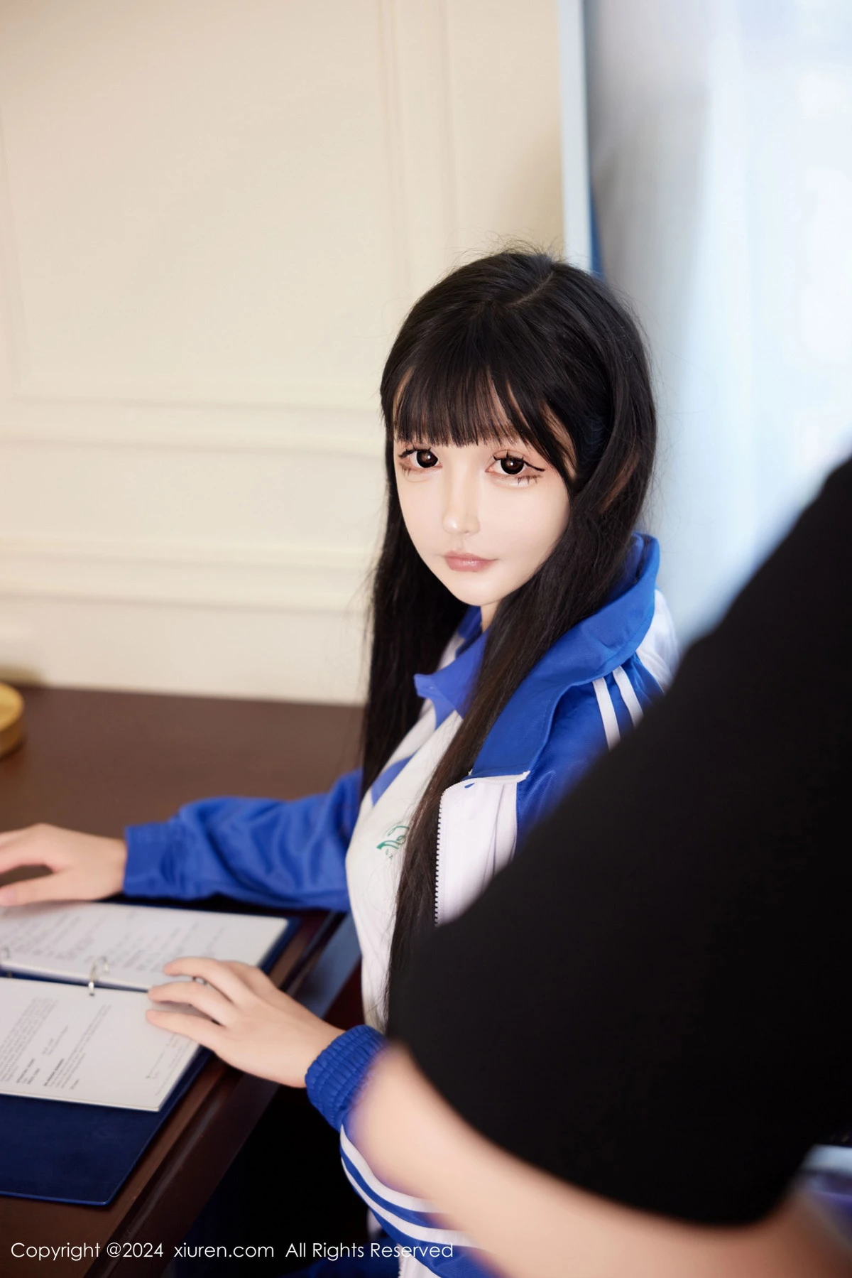 图片[3]-[XiuRen秀人网]第9000期智恩写真-秀人集