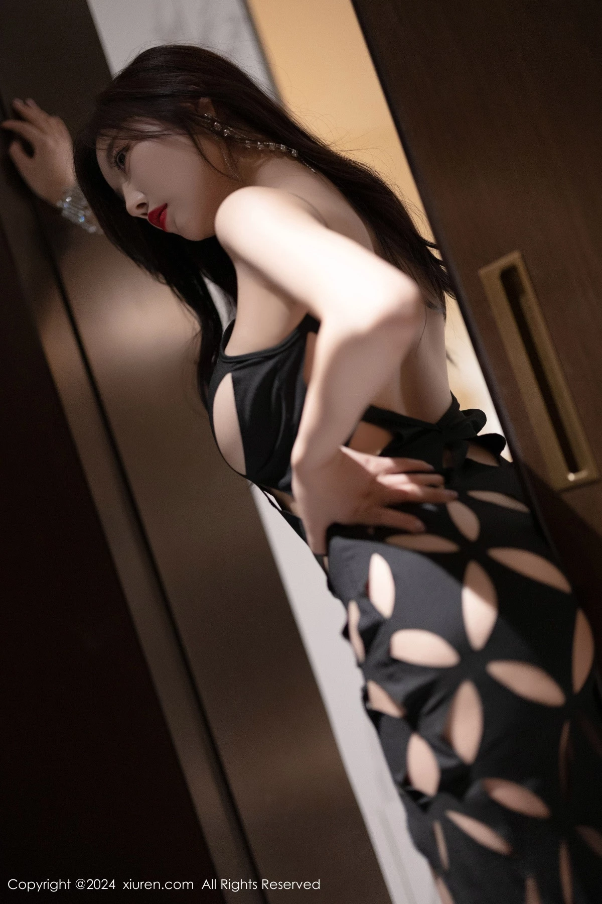 图片[3]-[XiuRen秀人网]第9028期杨晨晨写真-秀人集