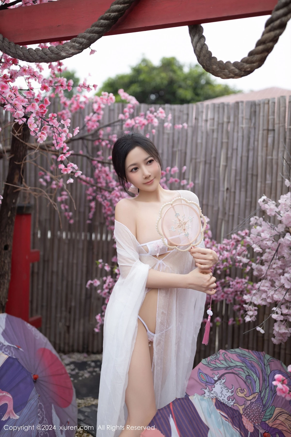 图片[2]-[XiuRen秀人网]第8927期鱼子酱写真-秀人集