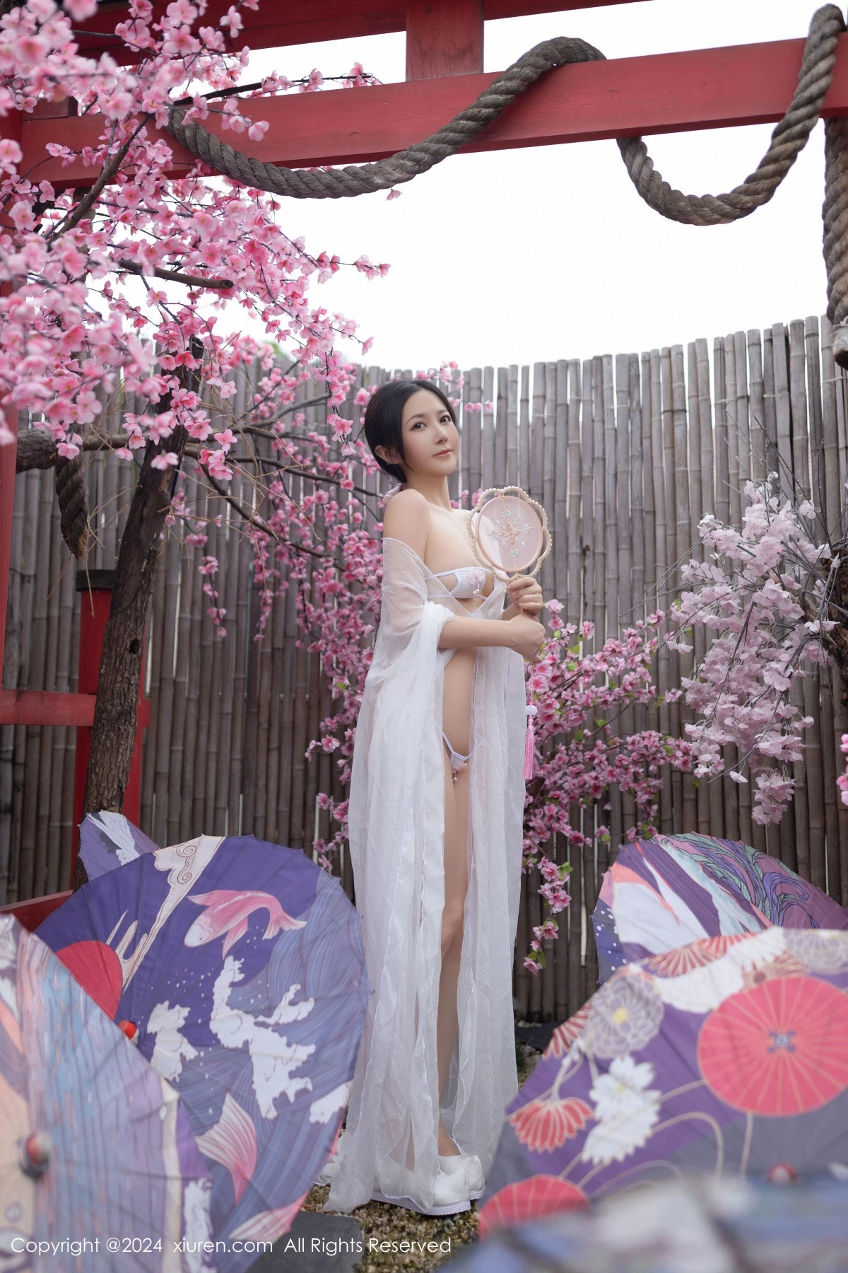 图片[4]-[XiuRen秀人网]第8927期鱼子酱写真-秀人集