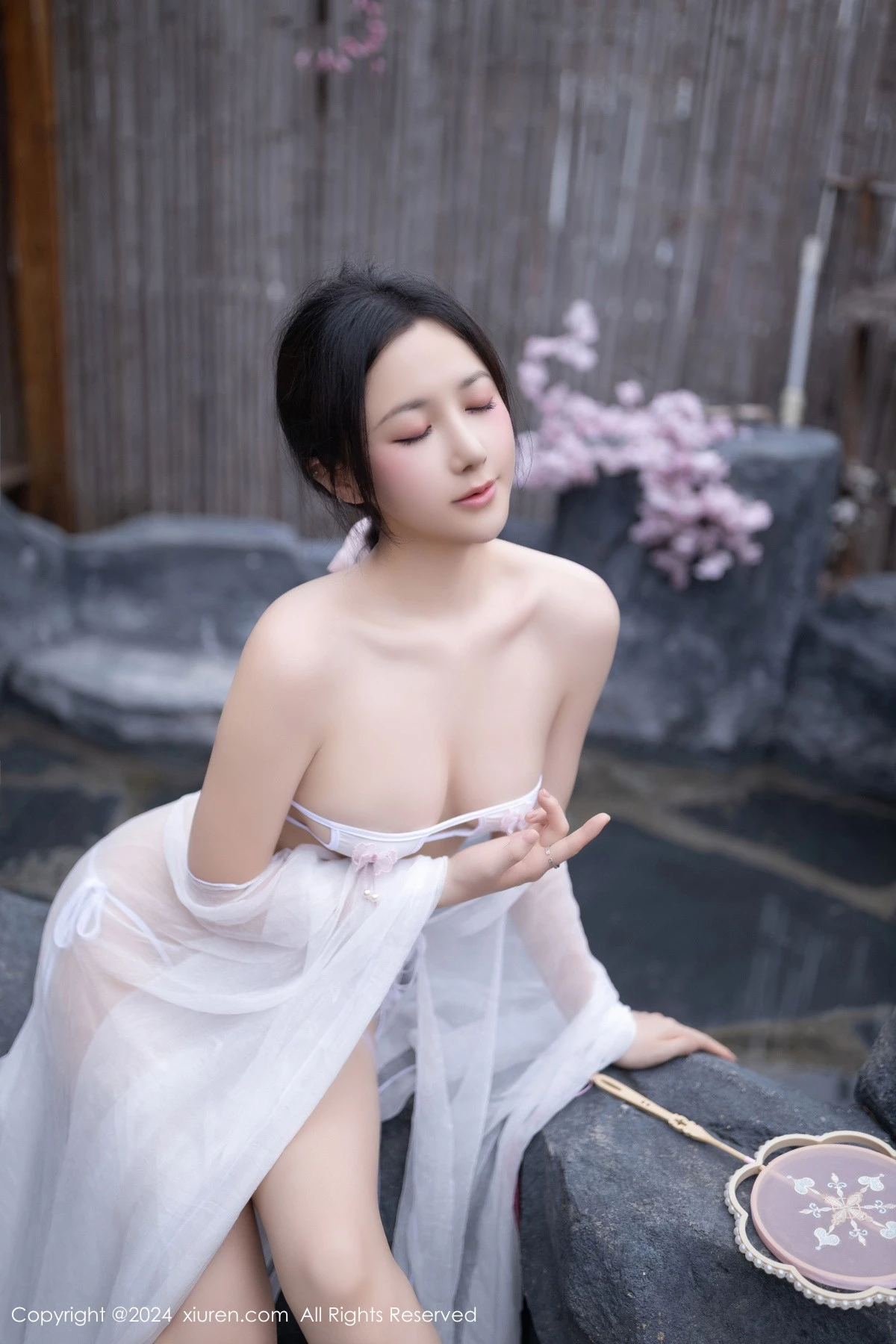 图片[17]-[XiuRen秀人网]第8927期鱼子酱写真-秀人集