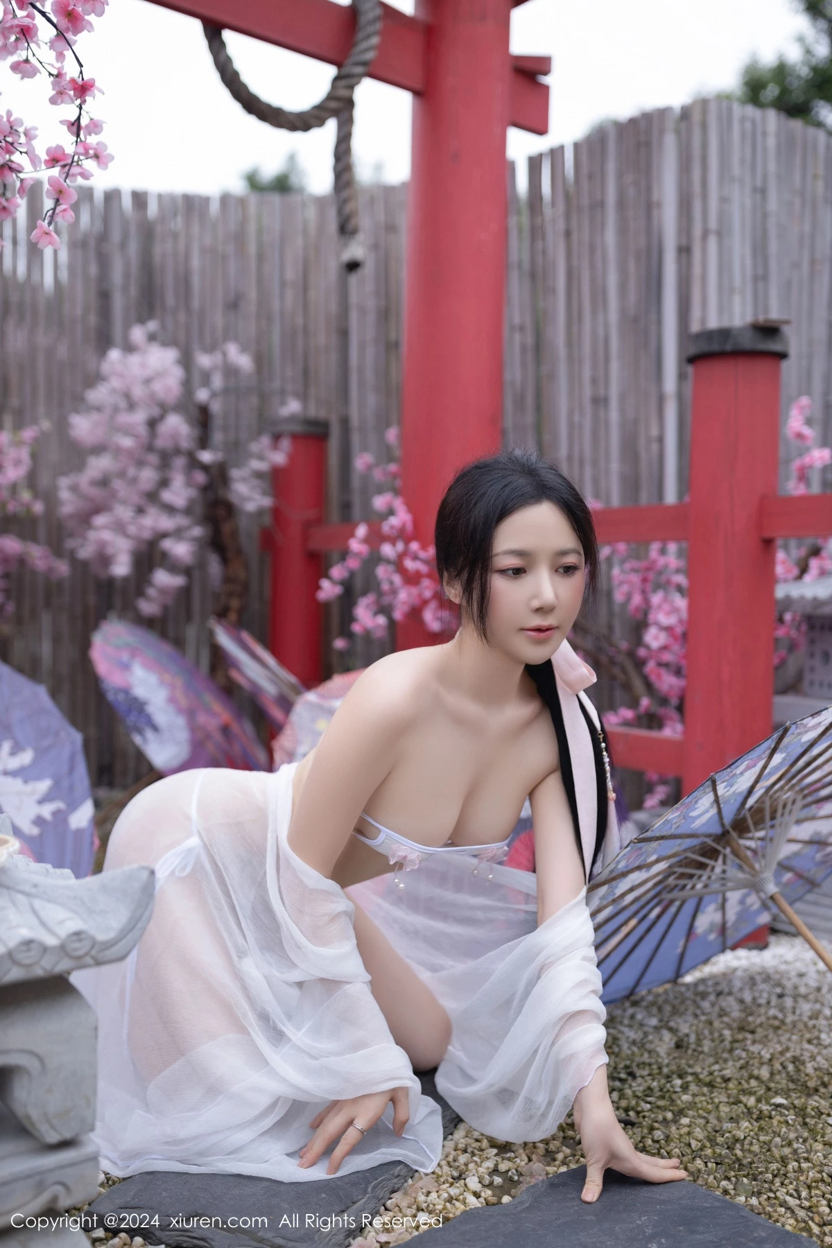 图片[35]-[XiuRen秀人网]第8927期鱼子酱写真-秀人集