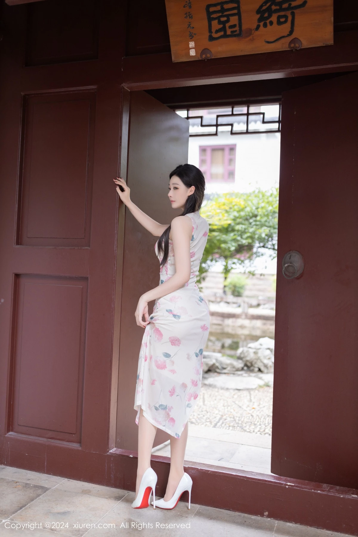 图片[17]-[XiuRen秀人网]第9087期小逗逗写真-秀人集