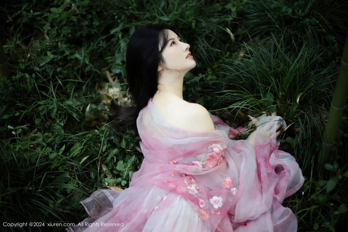 图片[8]-[XiuRen秀人网]第9100期诗诗写真-秀人集