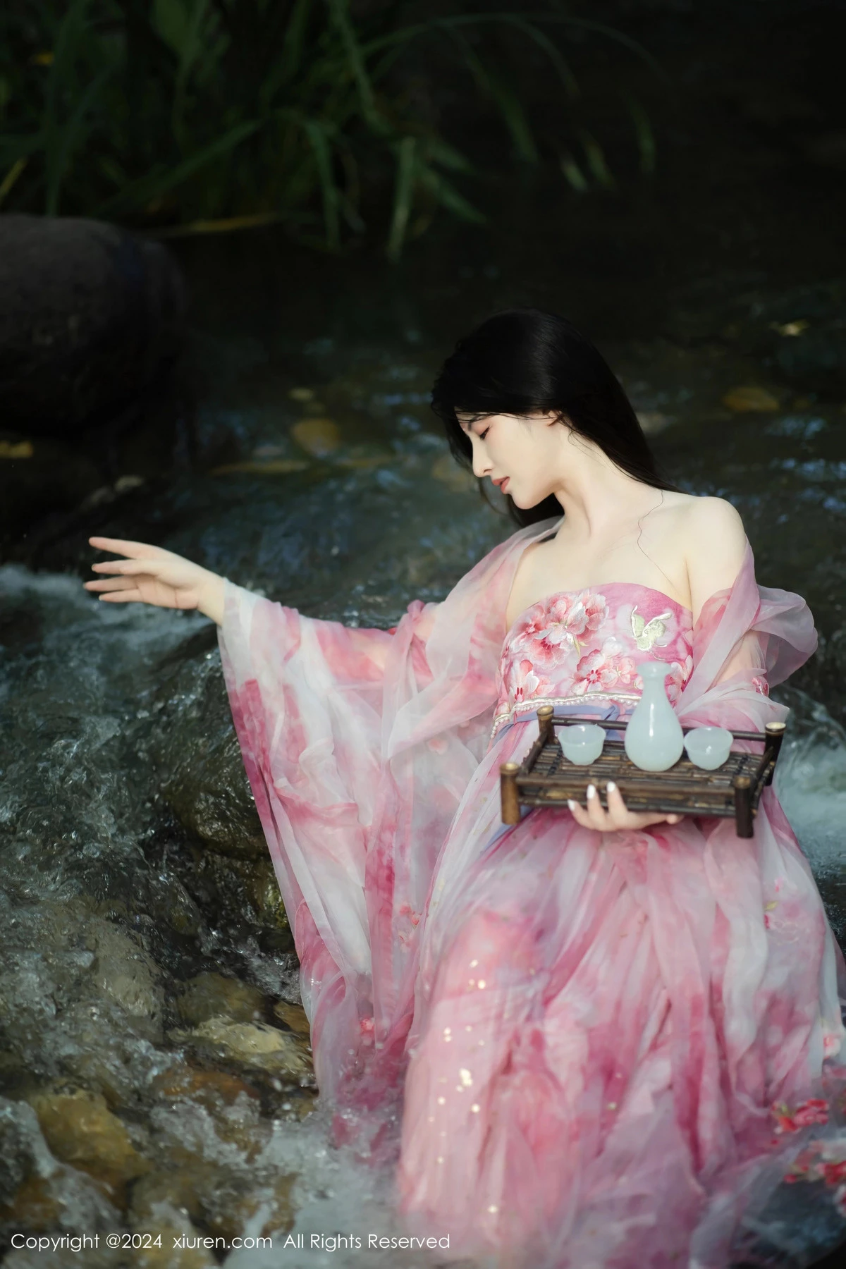 图片[23]-[XiuRen秀人网]第9100期诗诗写真-秀人集