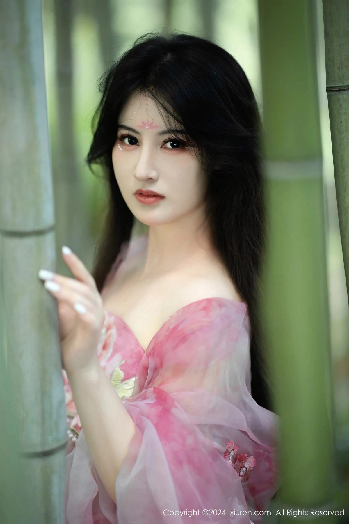 图片[13]-[XiuRen秀人网]第9100期诗诗写真-秀人集