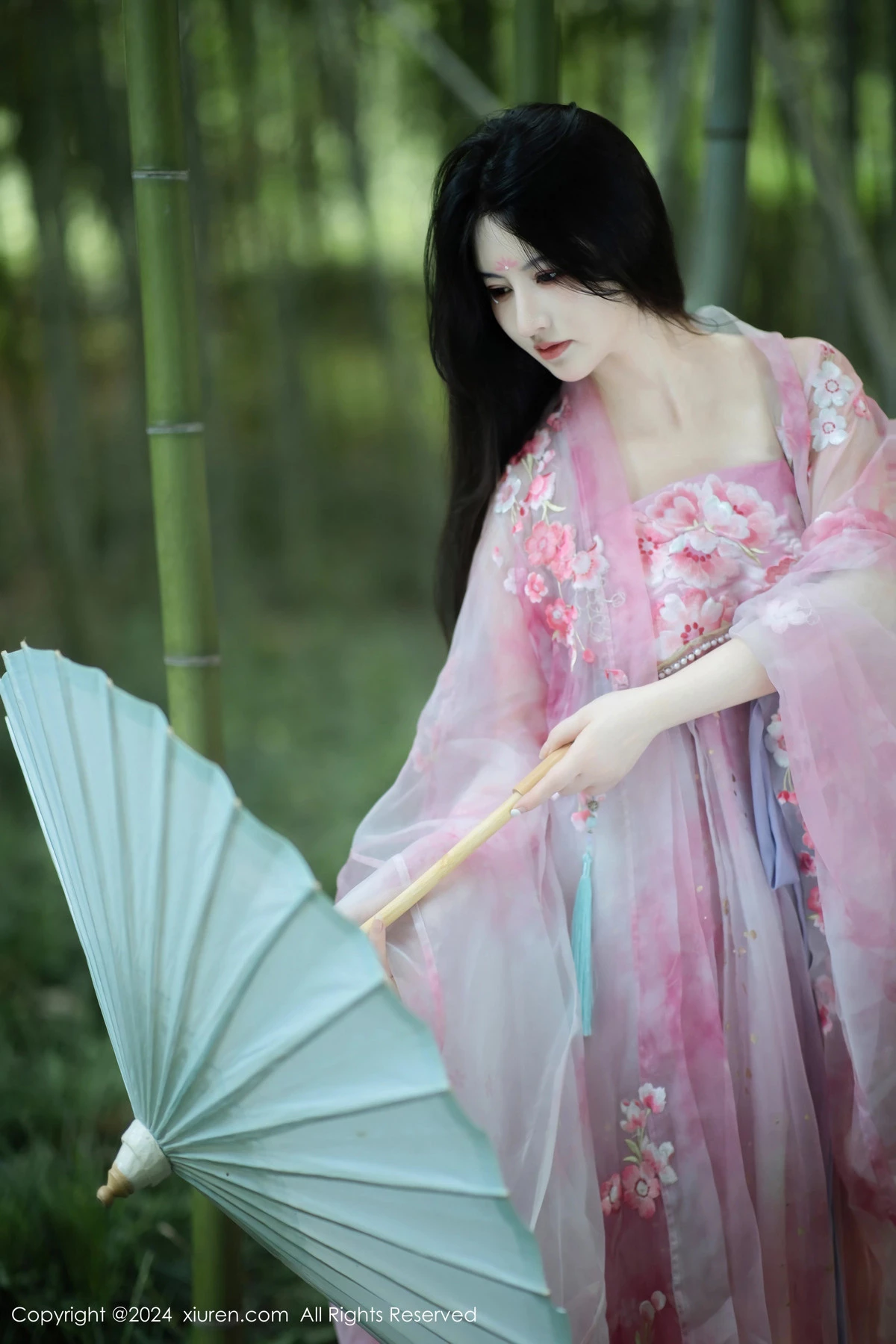 图片[5]-[XiuRen秀人网]第9100期诗诗写真-秀人集