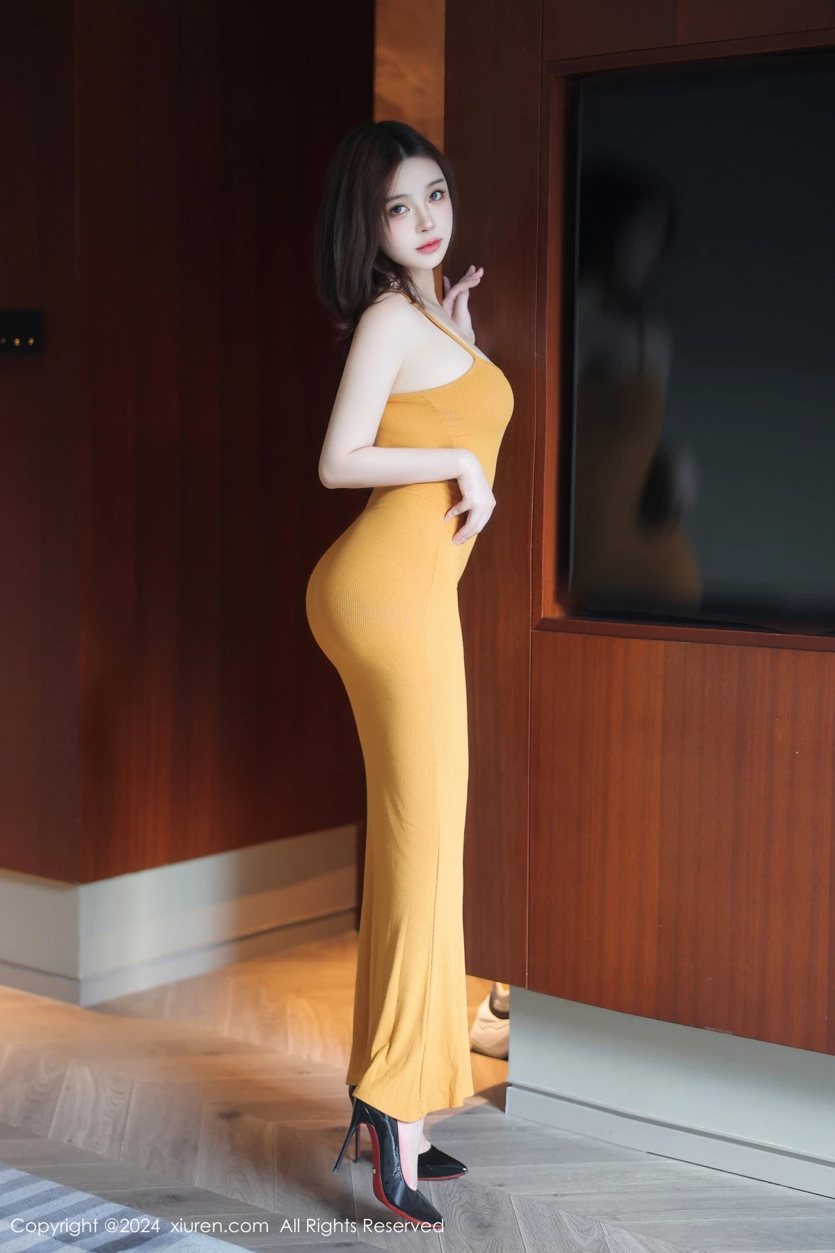 图片[6]-[XiuRen秀人网]第9103期麻布学妹写真-秀人集