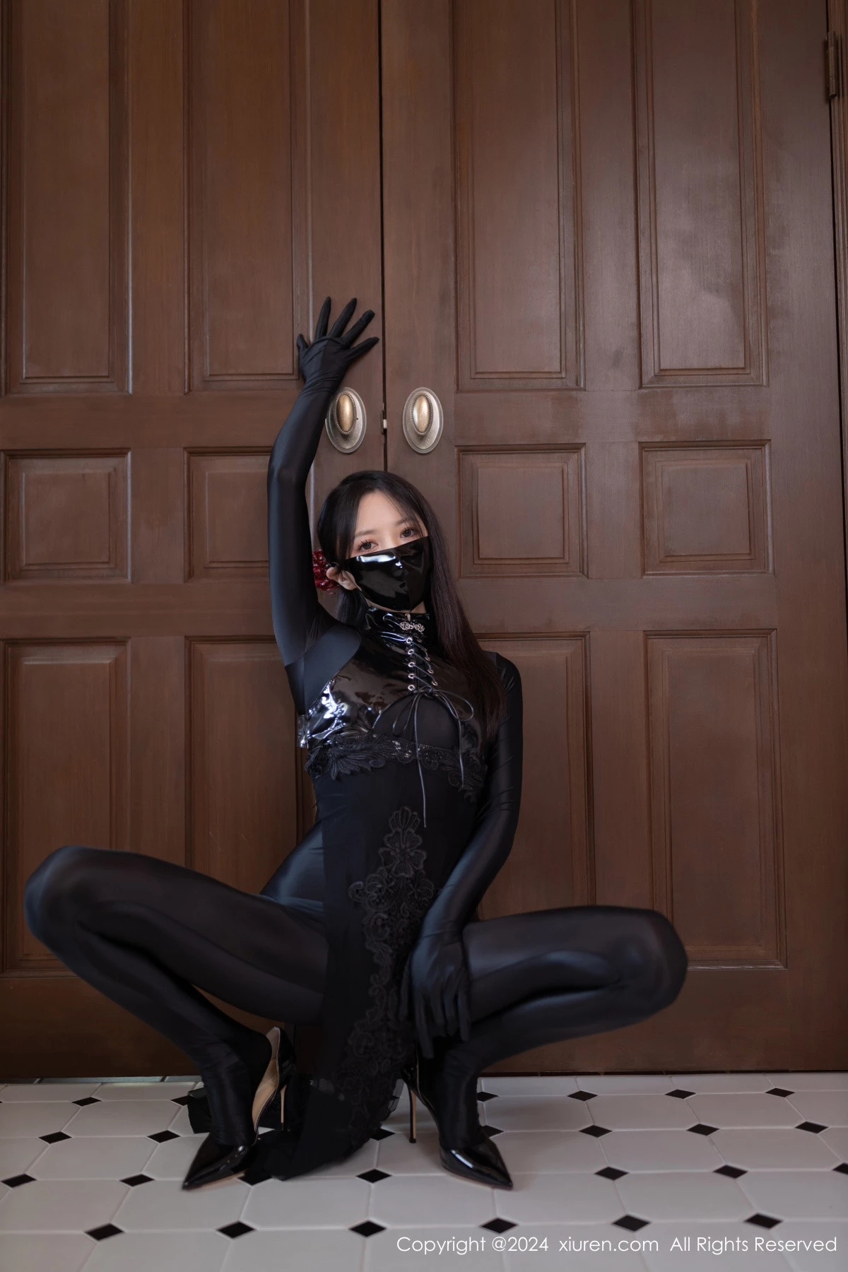 图片[4]-[XiuRen秀人网]第9125期鱼子酱写真-秀人集