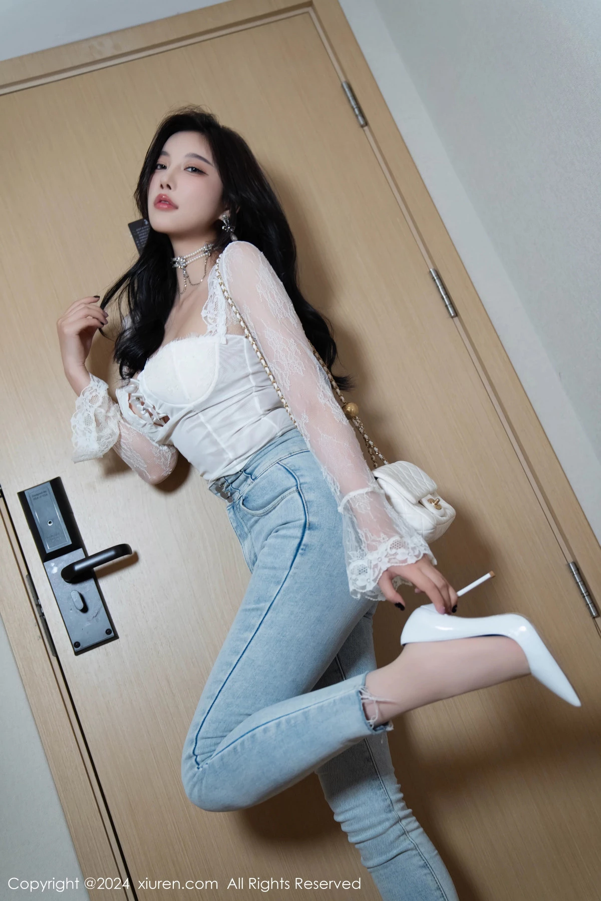 图片[32]-[XiuRen秀人网]第9140期杨晨晨写真-秀人集