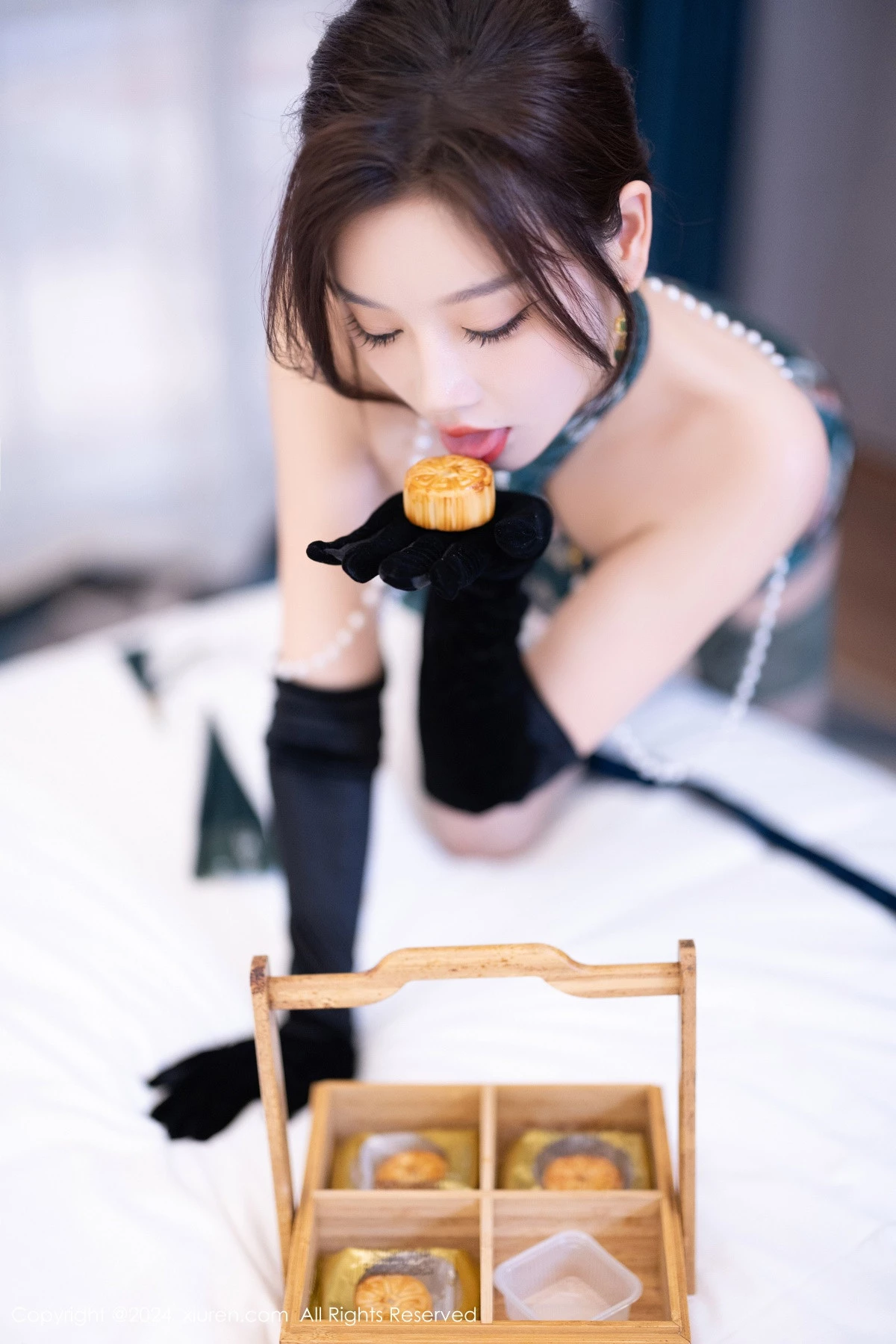 图片[24]-[XiuRen秀人网]第9165期杨晨晨写真-秀人集