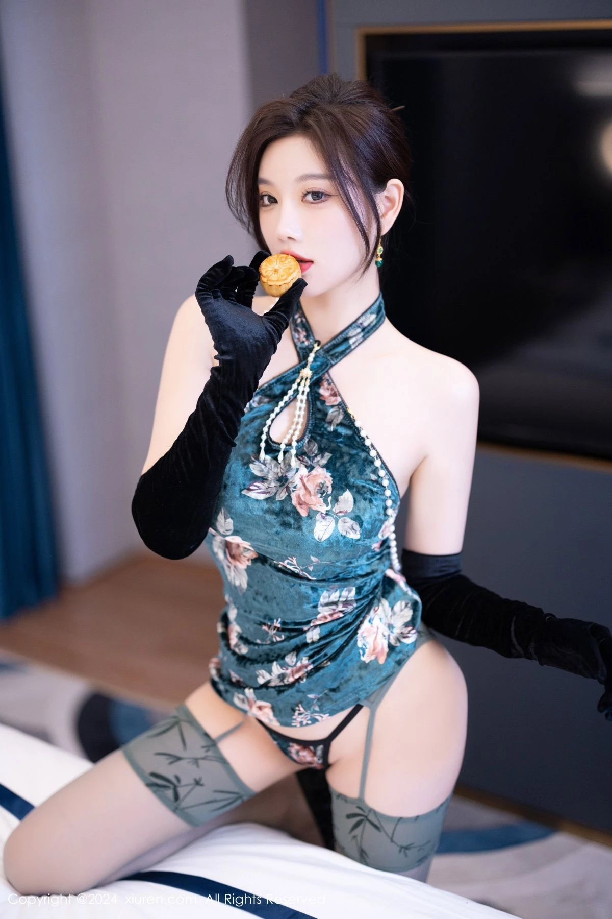 图片[27]-[XiuRen秀人网]第9165期杨晨晨写真-秀人集