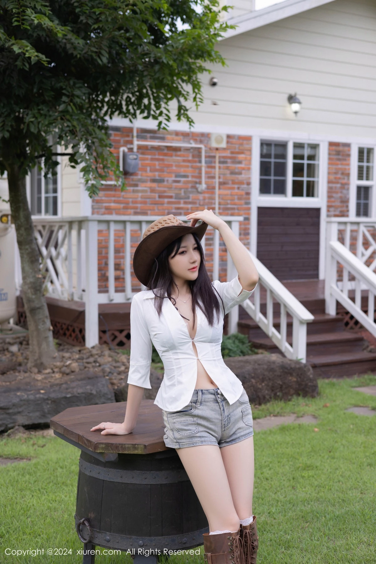 图片[23]-[XiuRen秀人网]第9166期鱼子酱写真-秀人集