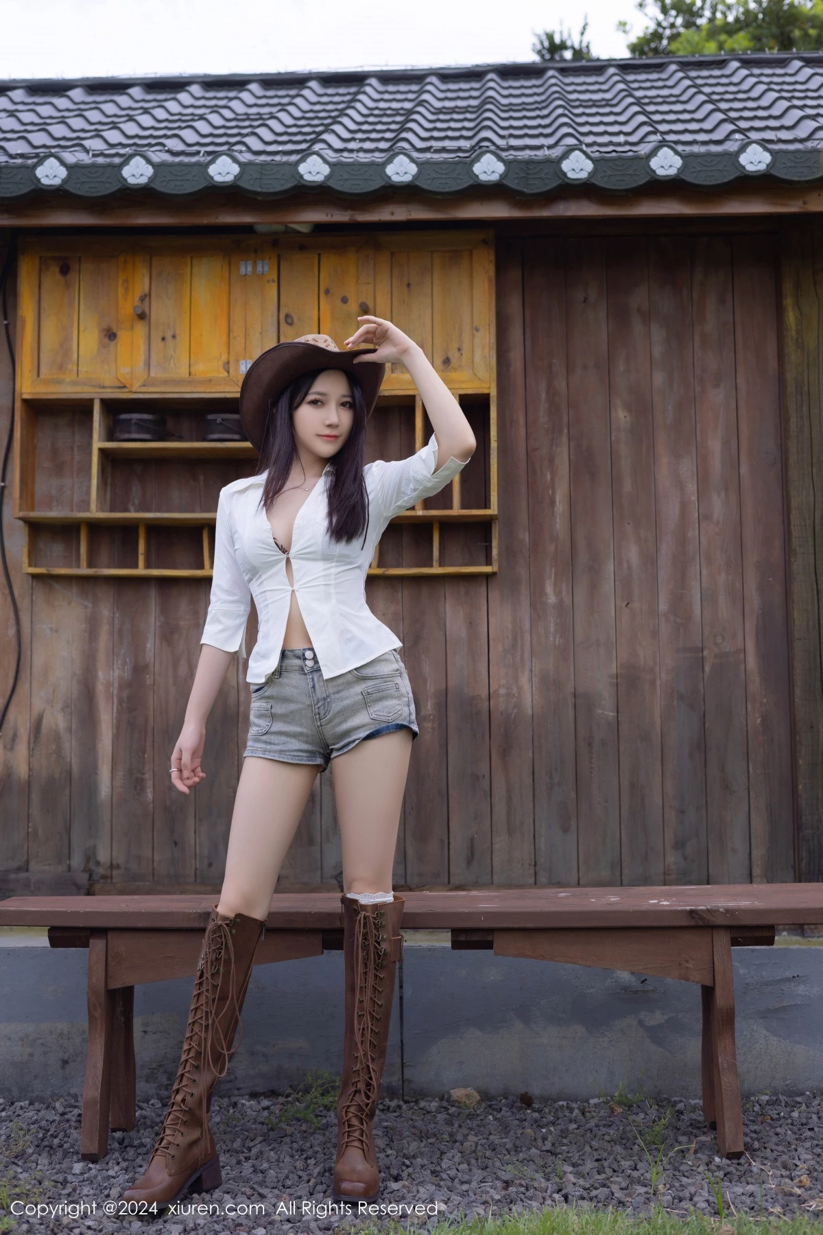 图片[28]-[XiuRen秀人网]第9166期鱼子酱写真-秀人集