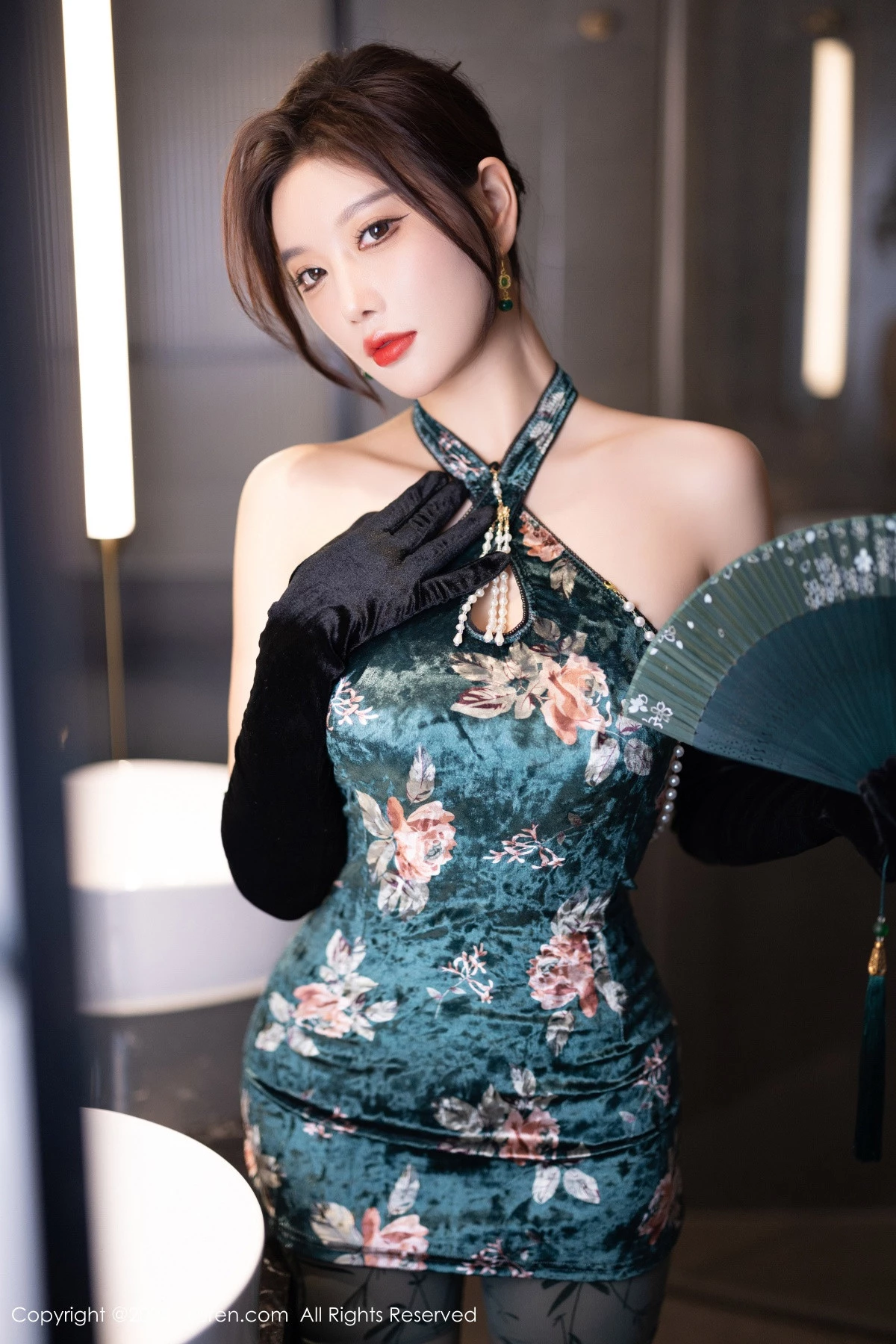 图片[6]-[XiuRen秀人网]第9165期杨晨晨写真-秀人集