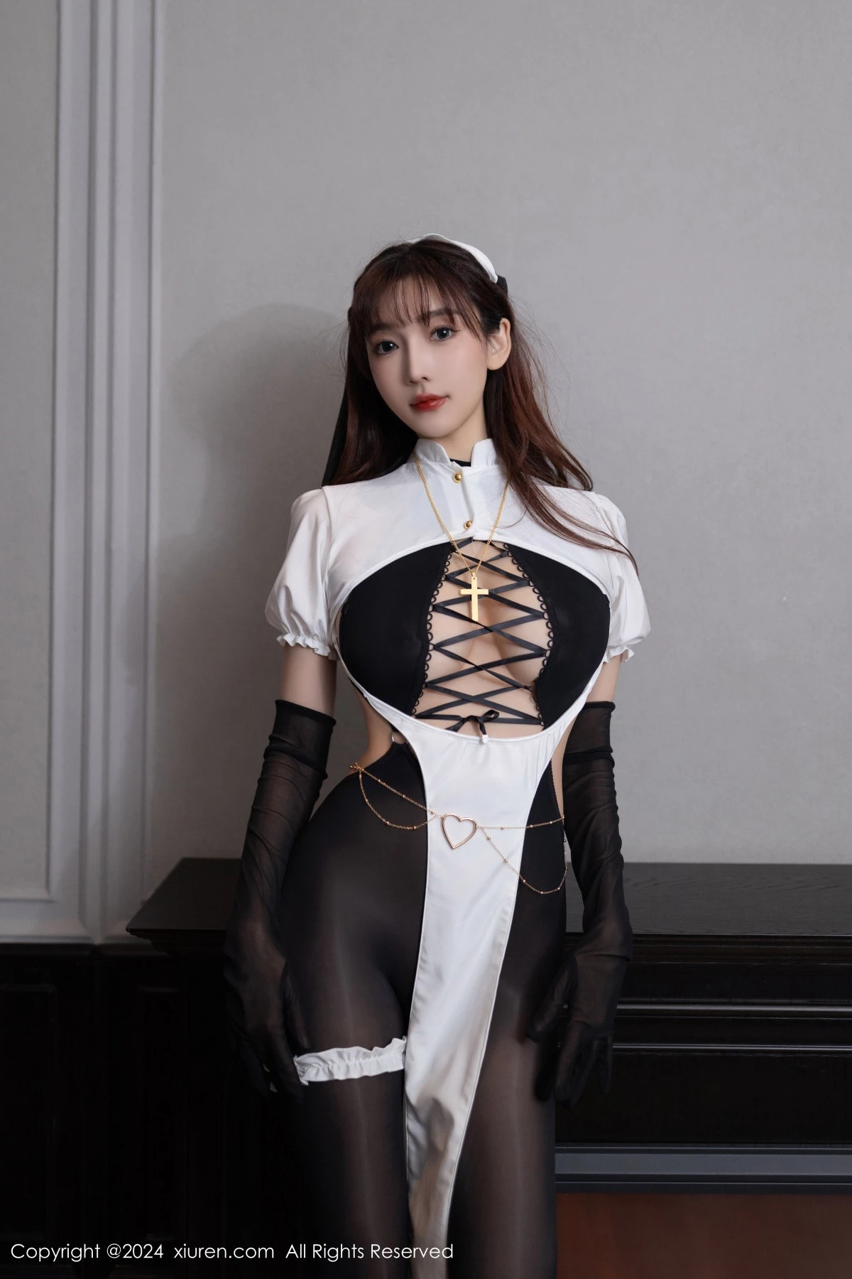 [XiuRen秀人网]第9216期陆萱萱写真-秀人集