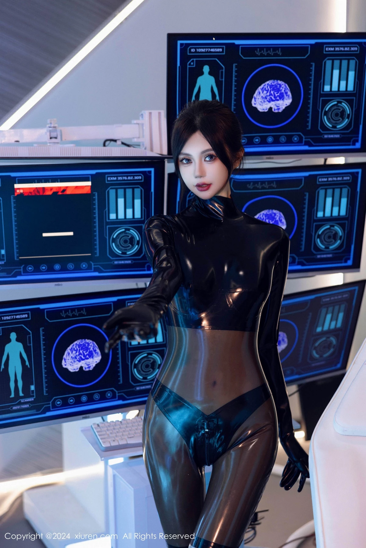 图片[28]-[XiuRen秀人网]第9235期绮里嘉写真-秀人集