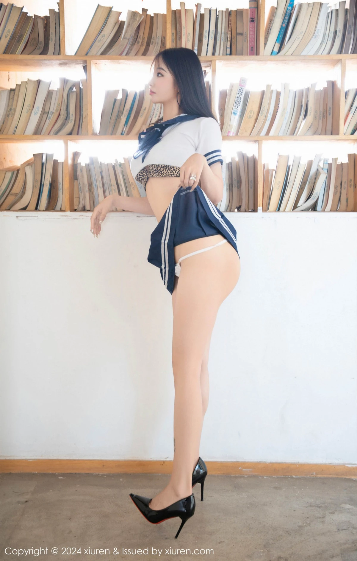 图片[30]-[XiuRen秀人网]第9245期李嫣写真-秀人集