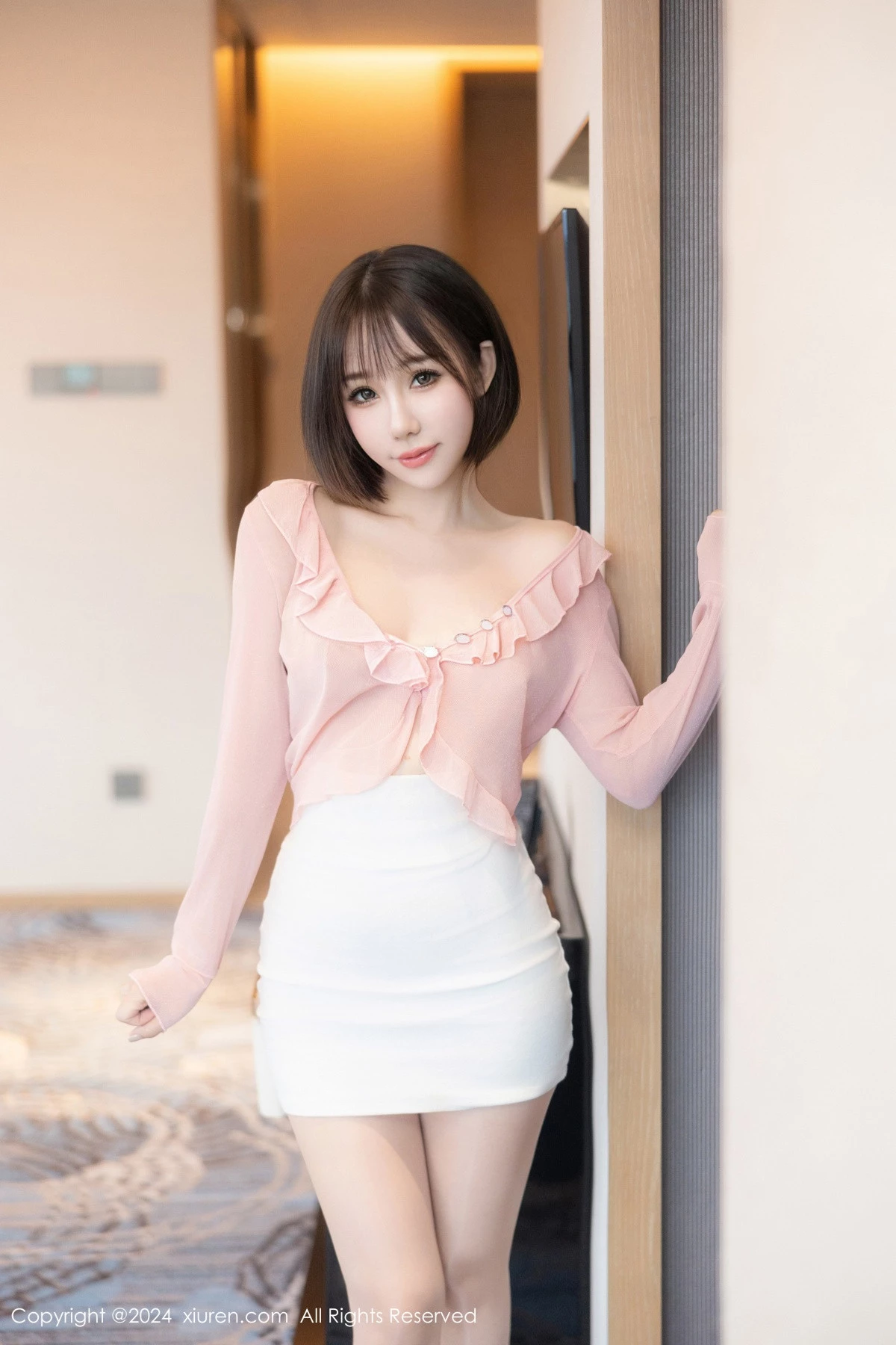 [XiuRen秀人网]第9273期波巧酱写真-秀人集