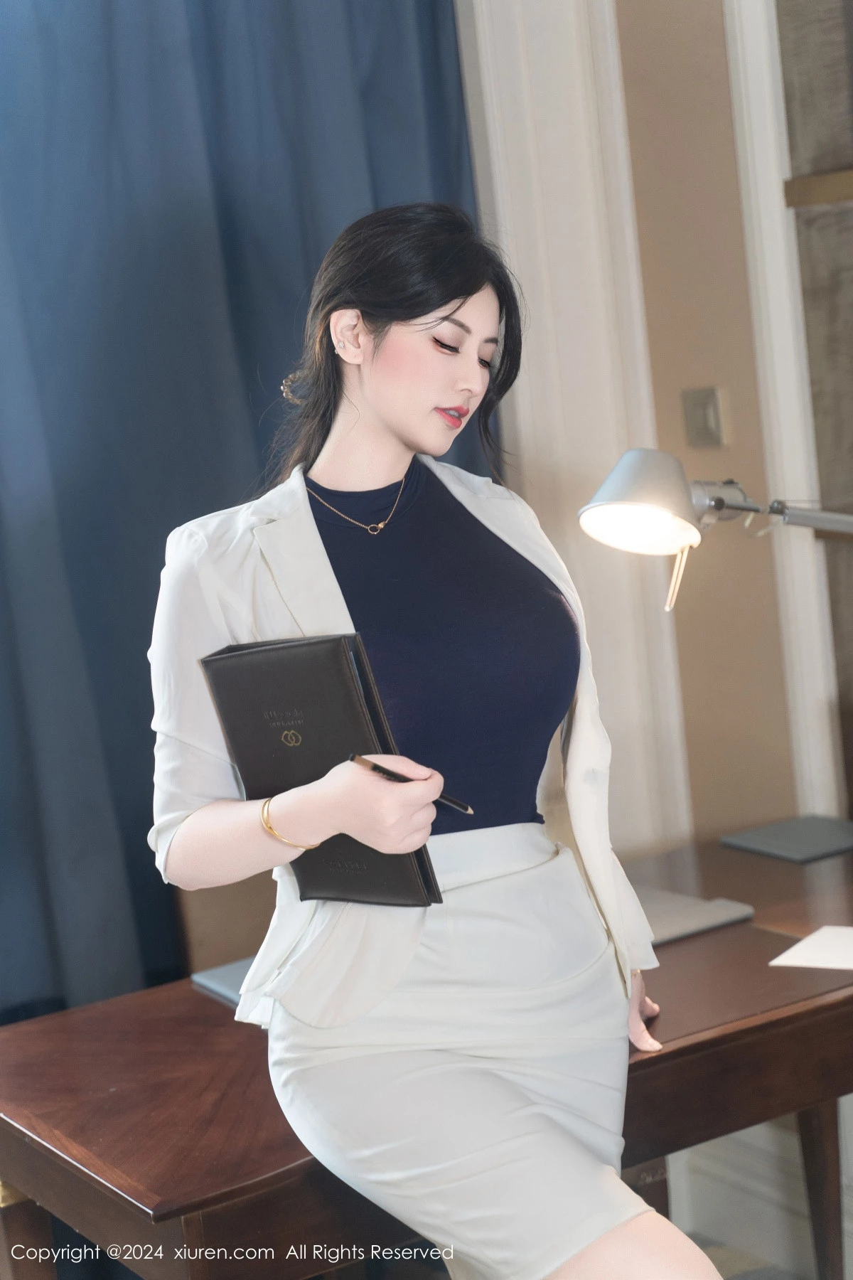 图片[28]-[XiuRen秀人网]第9319期诗诗写真-秀人集