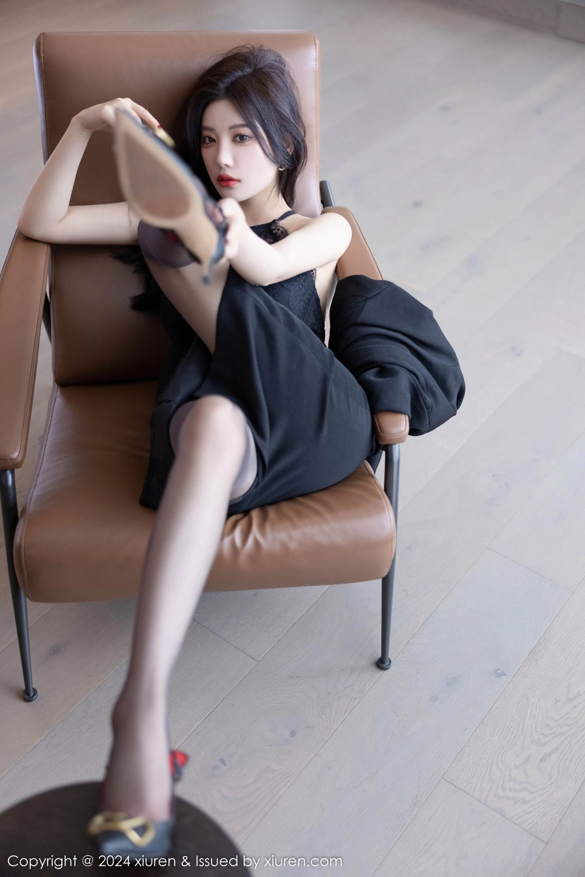 图片[32]-[XiuRen秀人网]第9190期杨晨晨写真-秀人集