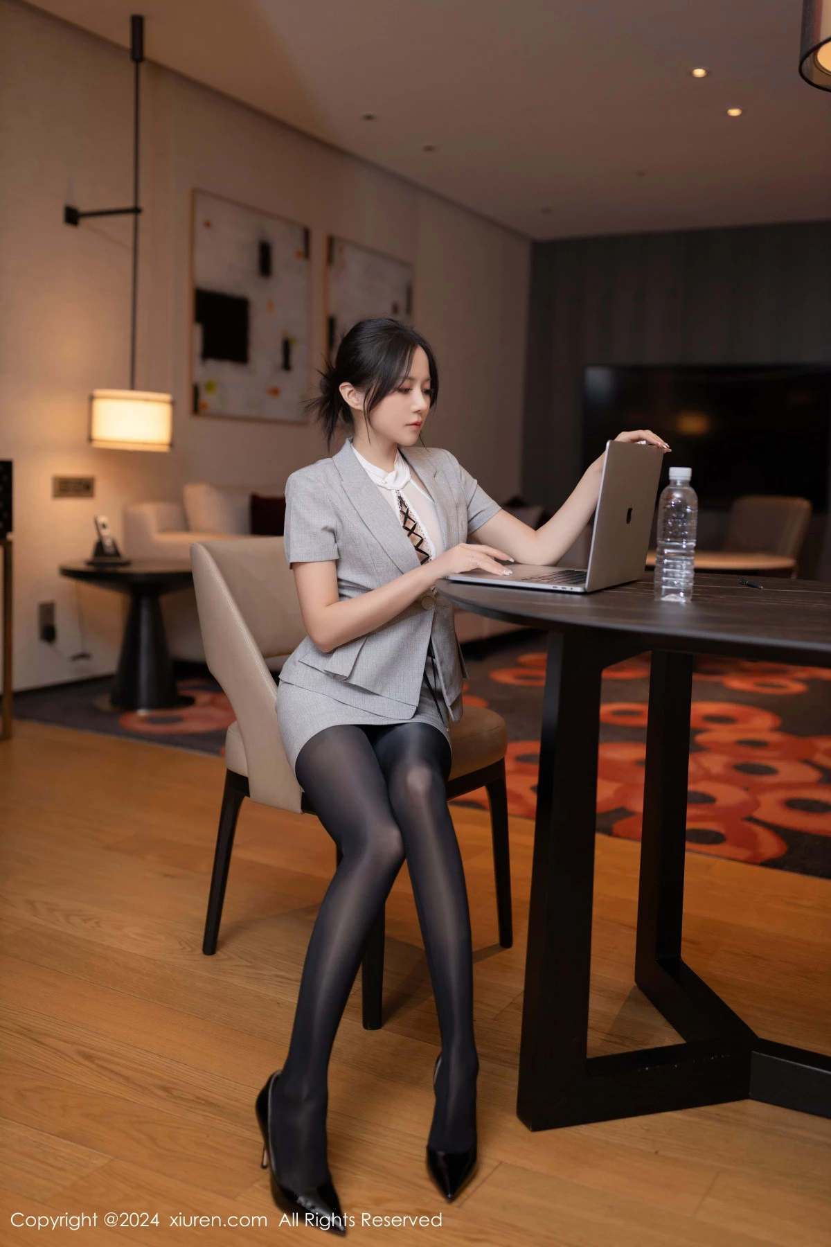 图片[7]-[XiuRen秀人网]第9189期鱼子酱写真-秀人集