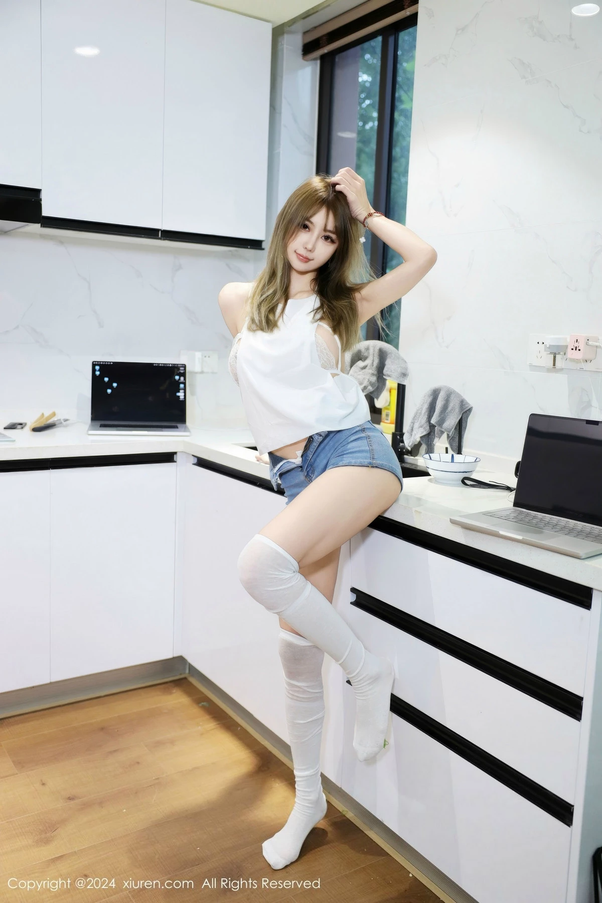 图片[3]-[XiuRen秀人网]第9374期Zoe柚柚写真-秀人集