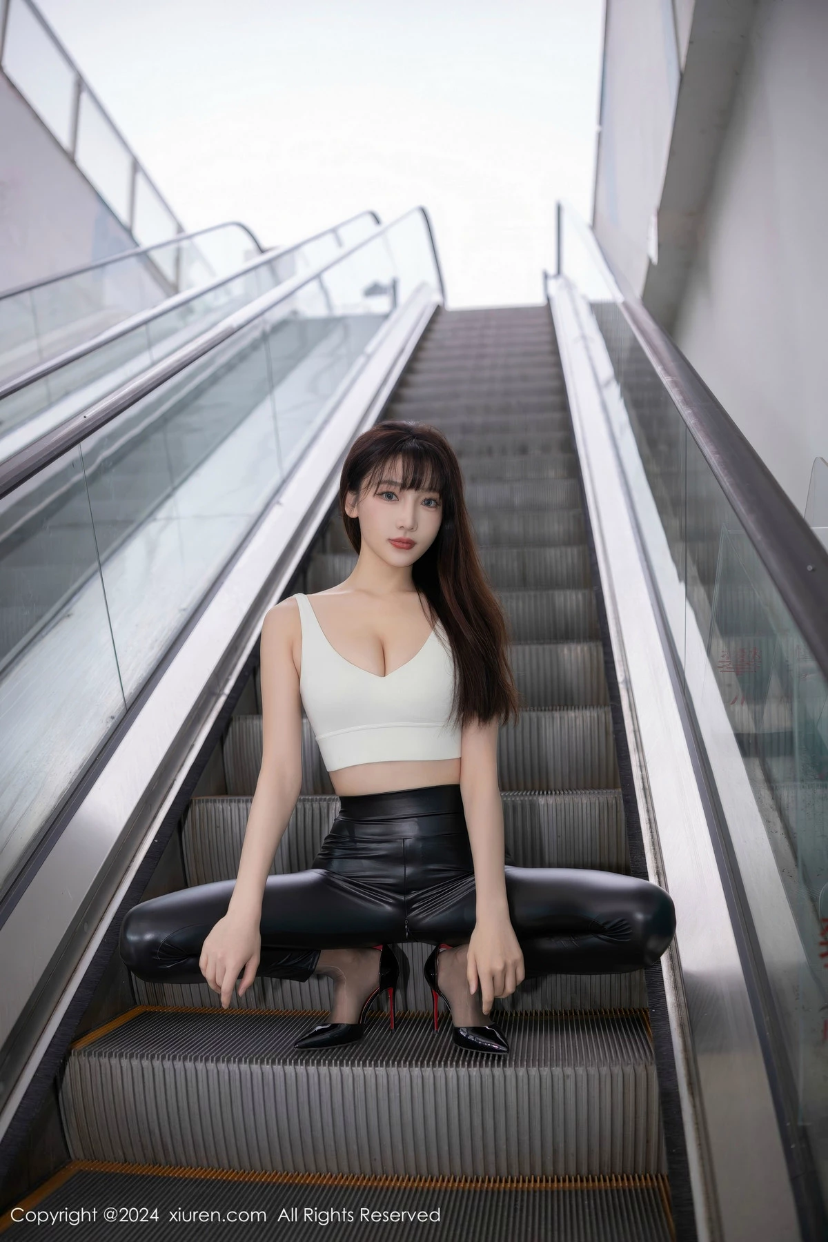 图片[2]-[XiuRen秀人网]第9377期陆萱萱写真-秀人集