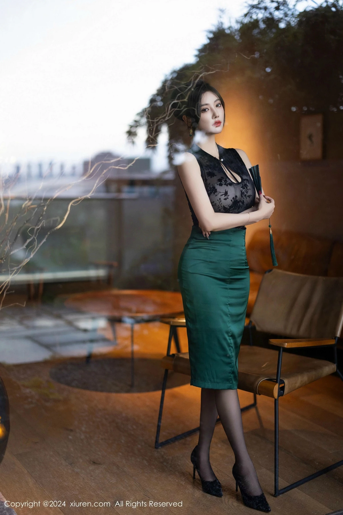 图片[14]-[XiuRen秀人网]第9384期杨晨晨写真-秀人集