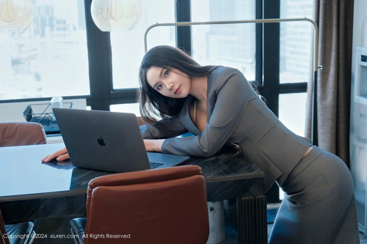 图片[5]-[XiuRen秀人网]第9444期方子萱写真-秀人集