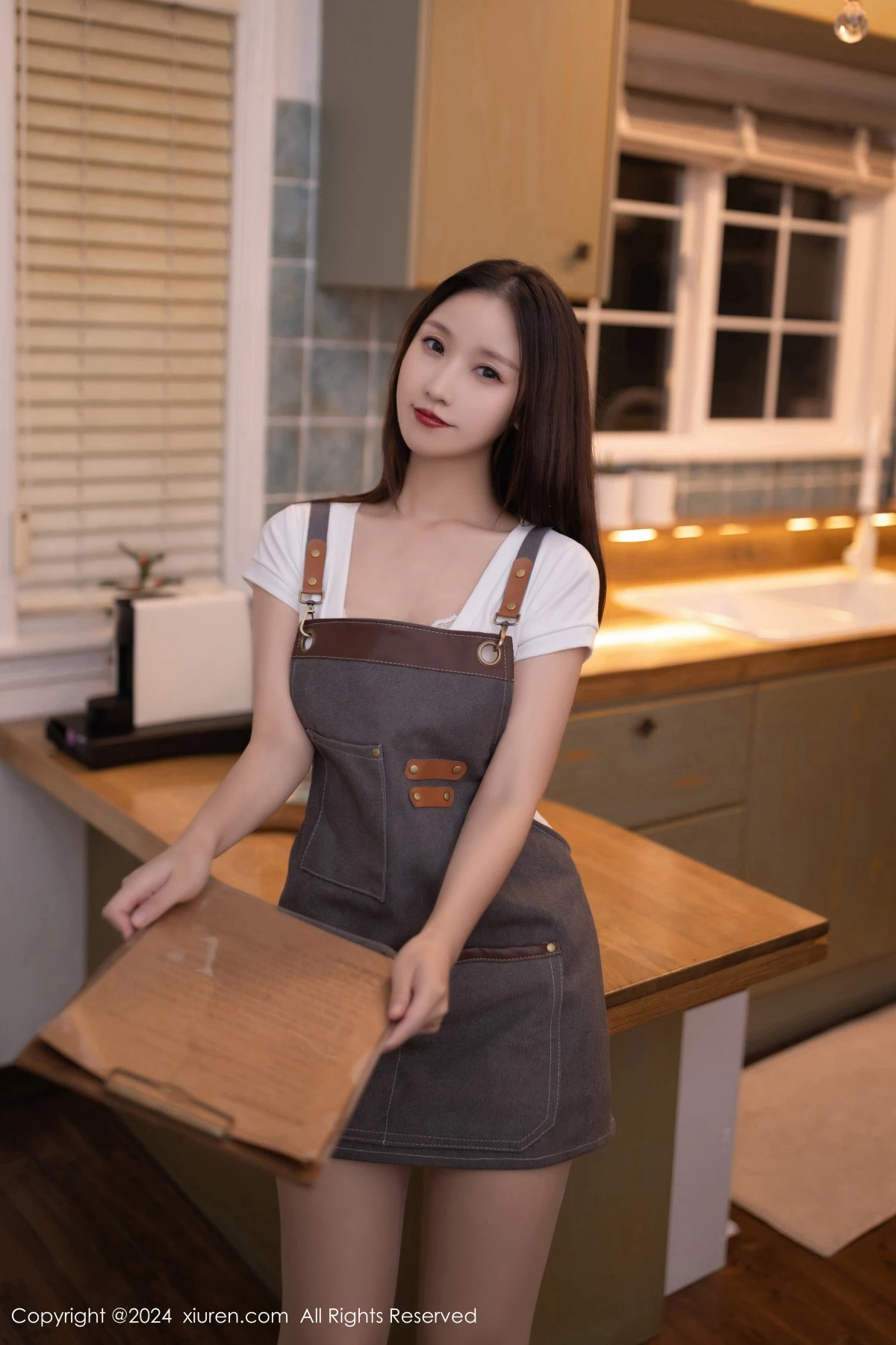 图片[2]-[XiuRen秀人网]第9335期杏子写真-秀人集