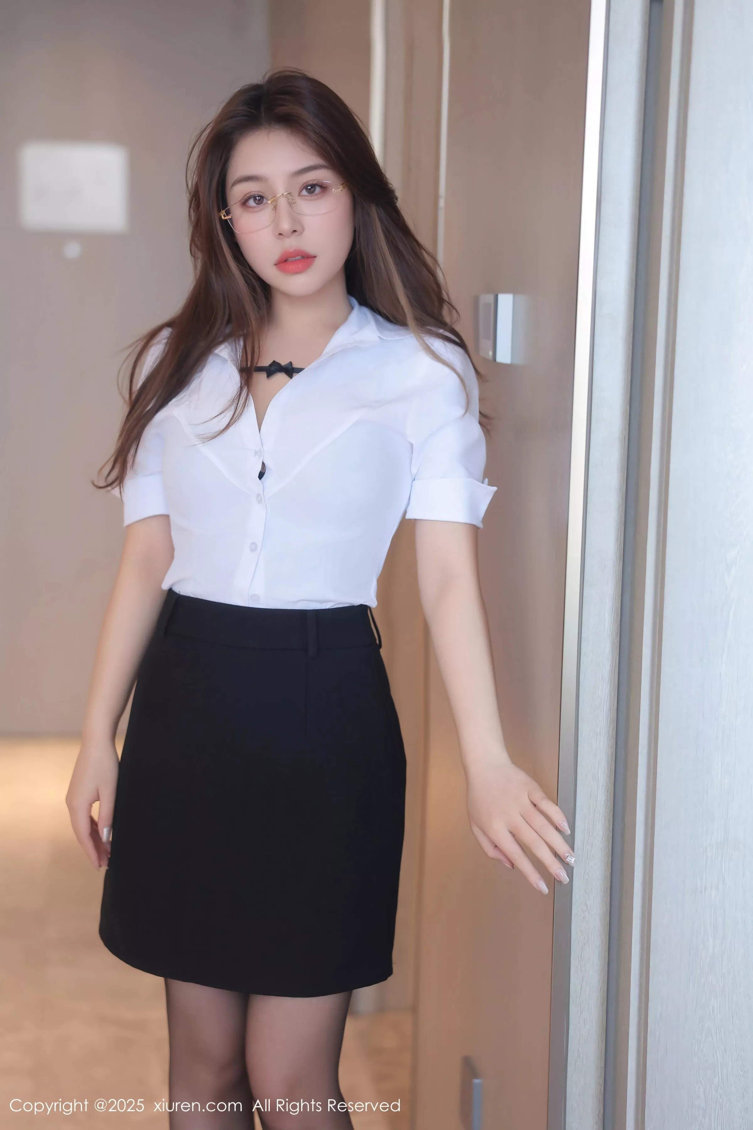 [XiuRen秀人网]第10204期云璎珞写真-秀人集